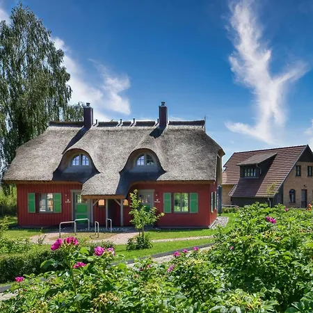 Zehnmorgen 12 Klein Stresow Ruegen By Ruyastay Holiday home Putbus